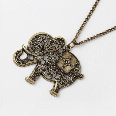 Fashion vintage elephant necklace Vintage necklaces Jewelry for women