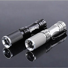 BG CREE XPE-Q5 600 Lumen 7W Zoomable LED Flashlight 1xAA/14500