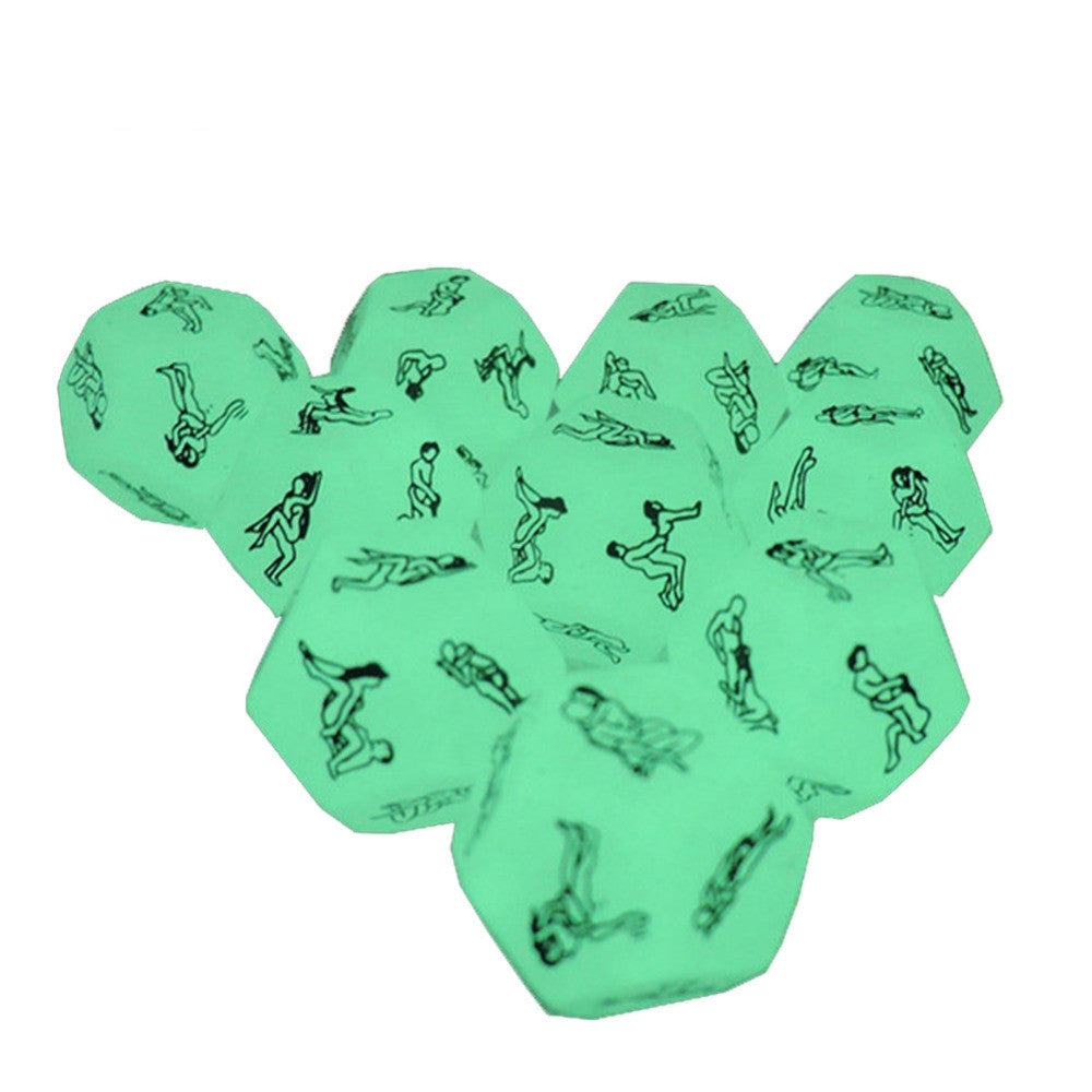 Erotic Craps 12 Sides Sex Dice 2 PCS Glow In The Dark Erotic Dice Night Lights Love Dice of Sex Fun Toys Noctilucent Erotic Toys