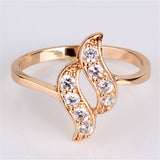 Fashion 18k Gold Plated Twisted FInger Ring for Women Snake Round White Austrian Crystal Zirconia Wedding Jewelry 