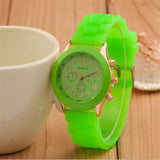 Geneva Casual Watch Women Dress Watch 2015 Quartz Military men Silicone watches Unisex Wristwatch Sports watch relogio feminino