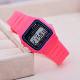 New Casual Fashion Sport Watch For Men Women Kid Colorful Electronic Led Digital Multifunction Life Waterproof Jelly Watch
