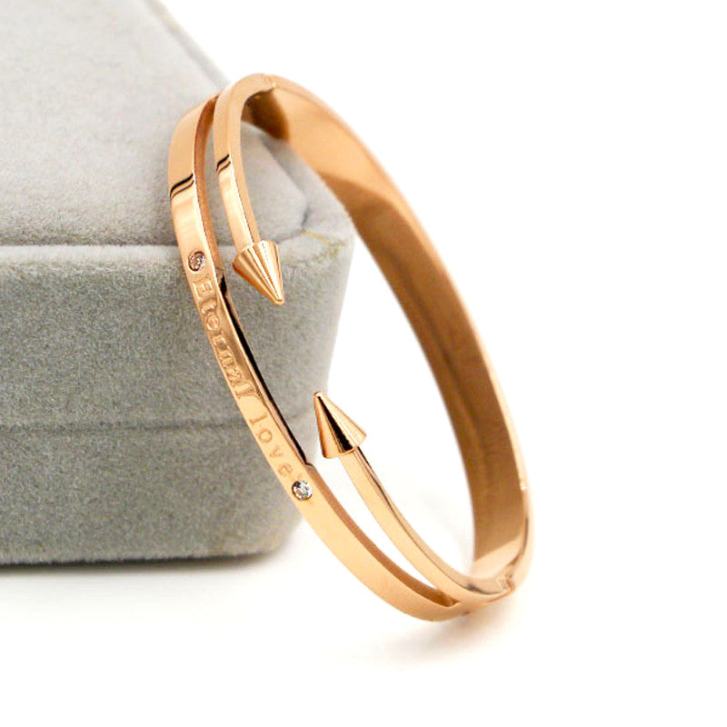 Fashion Conical Arrows Imitation Diamond Bracelets & Bangles 18K Gold Plated "Eternal love" Nail Cuff Bracelet For Women