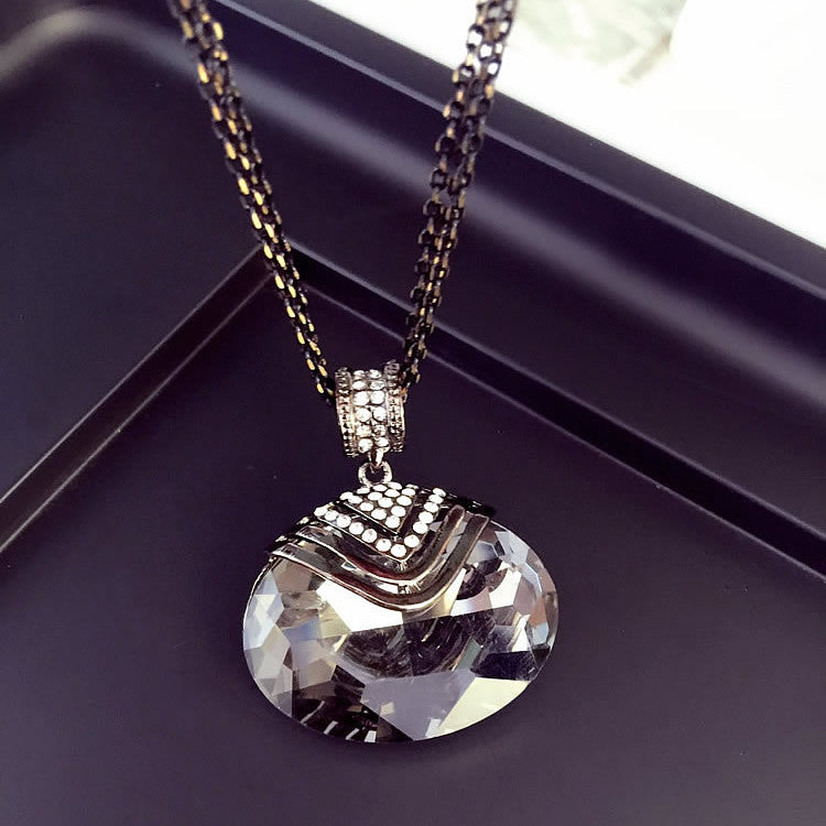 New Arrival Women Pendant Necklaces Large Elliptical Crystal Fashion All-match Simple Decorative Pendant Long Sweater Chain