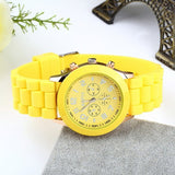 Unsex Geneva Casual Watch Women Dress Watch Quartz Military men Silicone watches Unisex Wristwatch Sports watch