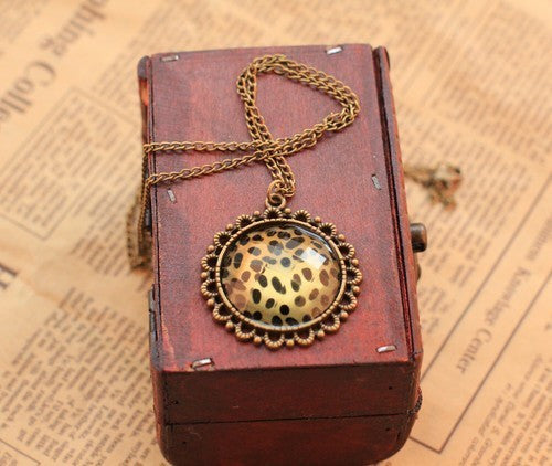Hot Fashion high quality Vintage bronze Leopard Pendant necklace Statement jewelry for women