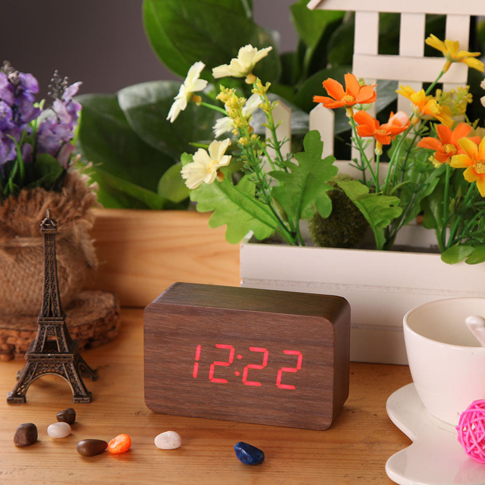USB DC6V Relogio De Mesa Wood LED Digital Alarm Wooden Clock with Temperature Display Voice Sound Activated Wood Despertador