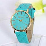simple refreshing watches New Arrival Women Casual Watch ventage Leather Refined Ladies Quartz Wristwatch clock hours