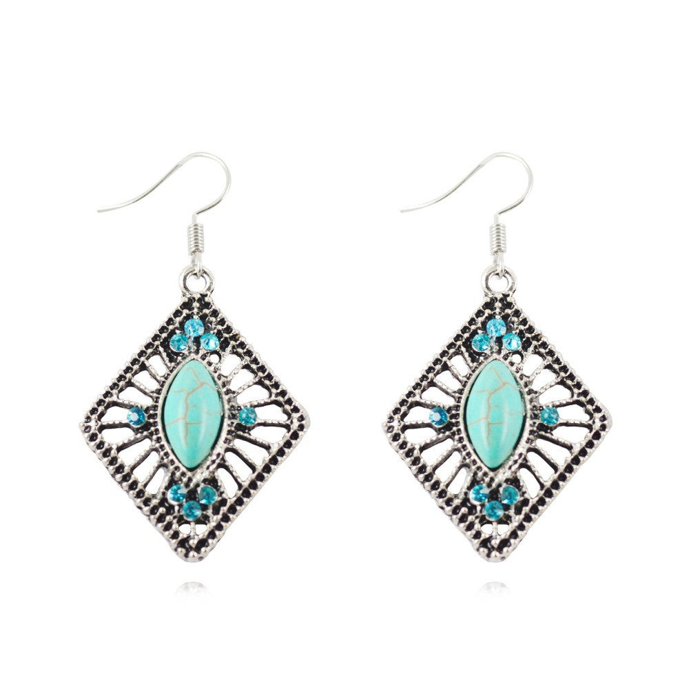 Charming Vintage Silver Plated Metal Turquoise Women's earring Festival Gifts Rhombic Pendant Hollow out Inlayed design