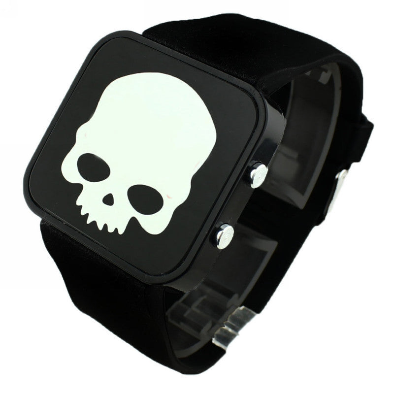 New Sports Watches LED Watch Digital Watch Fashion Quartz Men Wristwatches Backlight Skull Watches