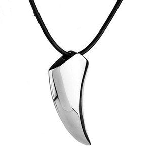 Fashion Brave Men's Necklace Stainless Steel Wolf Tooth Necklace Animal Pendant Necklaces Jewelry Gift 2 Colors