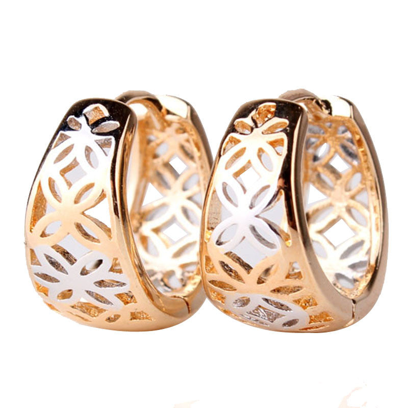 Girlfriend Gift Round Hoop Earrings for Women Fashion 18K Gold Platinum Plated Earrings Vintage Hollow Earrings Jewelry
