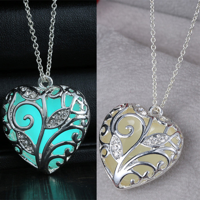 Heart necklace Pendants Glow in the Dark Gifts fashion Glowing Necklace for women Jewelry