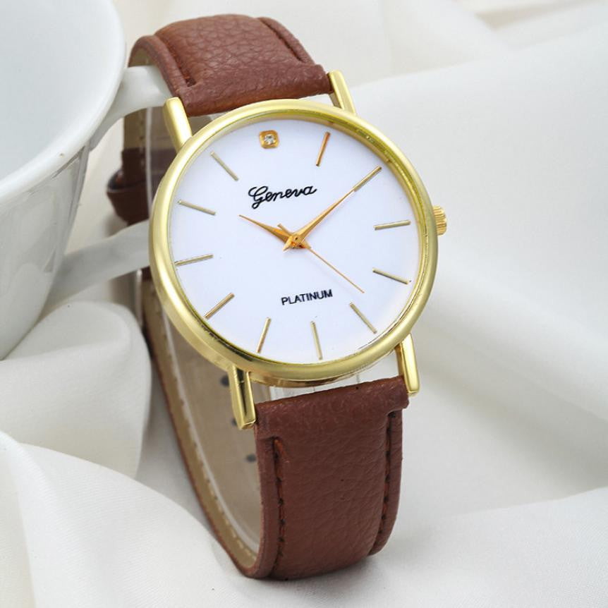 Kimisohand New Women Fashion Retro Dial Leather Analog Quartz Wrist Watches
