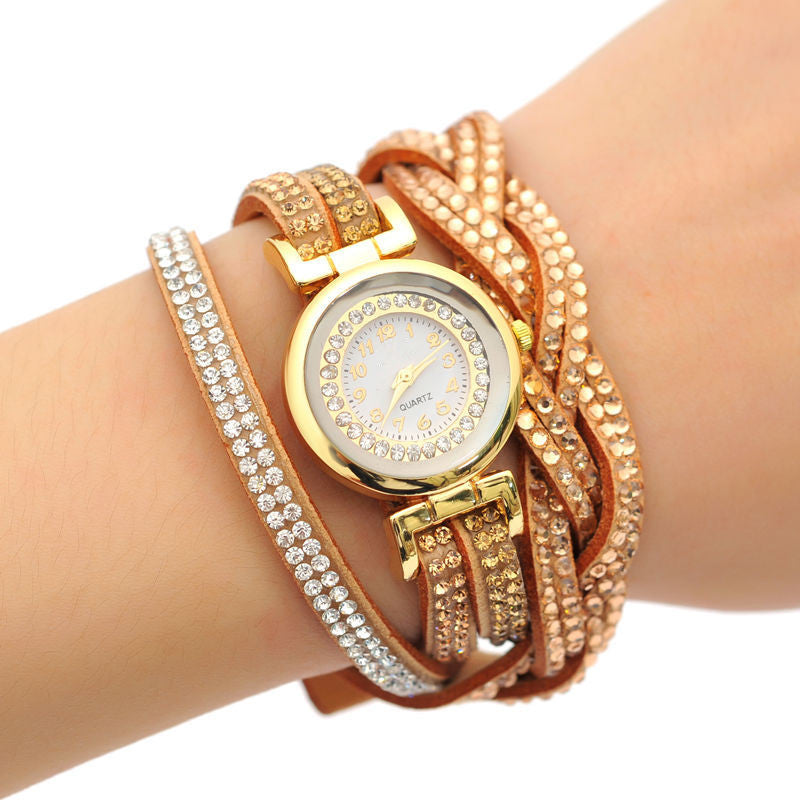 New Arrive Luxury Rhinestone Bracelet Women Watch Ladies Quartz Watch Women Wristwatch