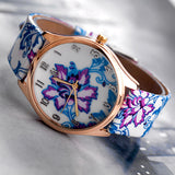 New Women Flower watches Fashion leather band Woman wristwatches with blue red watch dial