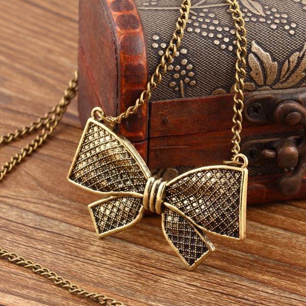 New Arrival Fashion Vintage punk Metal Bow Pendant Necklace Flower long Chain Necklace Statement jewelry for women