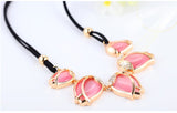 New Design Flower Necklaces Zinc Alloy Opal Rhinestone Rope Chain Pendant Necklace Chokers Necklaces For Women Jewelry