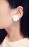 New Fashion Big White Flower Earrings For Women Gold Plated Jewelry Bijoux Elegant Gift