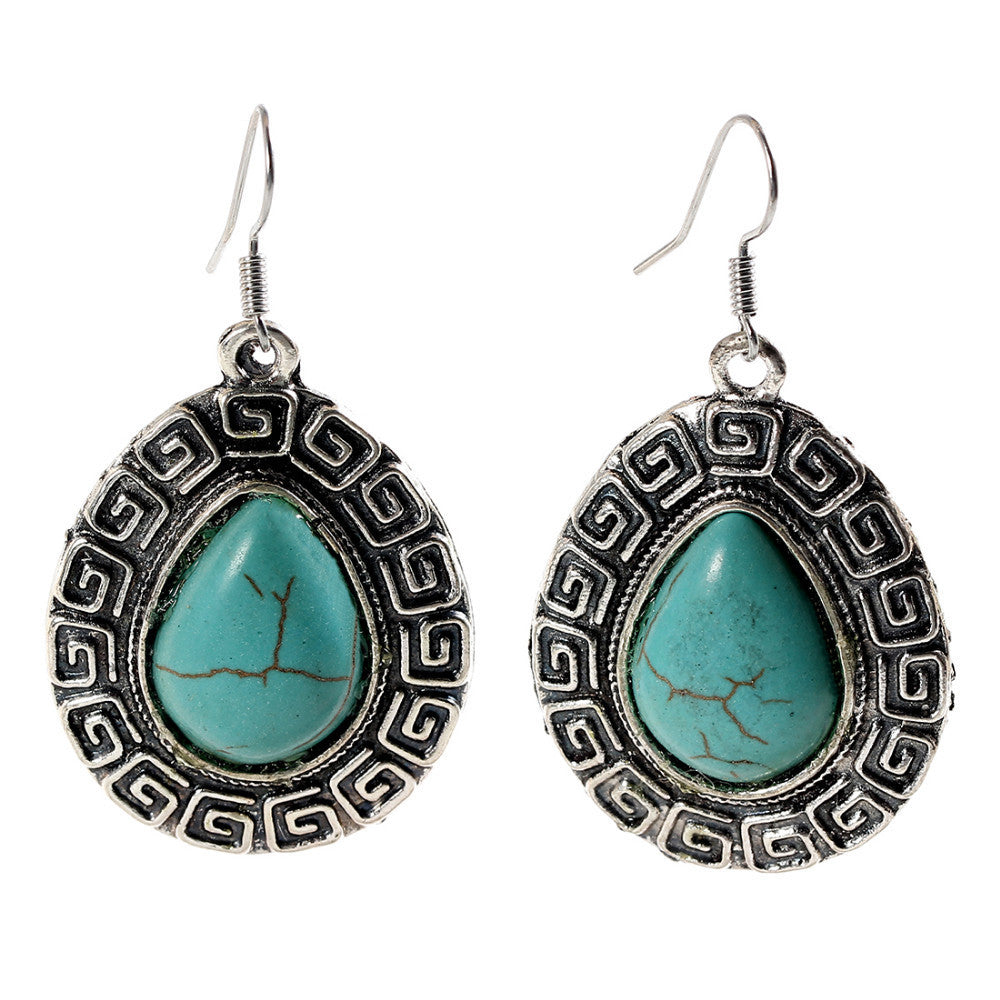 New Fashion European Bohemian Turquoise Earrings Exaggerated Carving Out Metal Big Pendant Earrings For Women