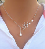 New Sale Fashion Simple Leaves Short Of imitation pearl Necklaces Chain Of Clavicle For Women 
