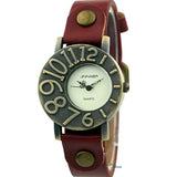Retro Fashion Lady's Watch Soft Leather Strap Quartz Watch Ultra Personalized Digital Design Watch