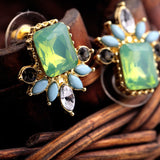 Unusual Flashing Emerald Opal Women Stud Earrings Fashion Jewelry