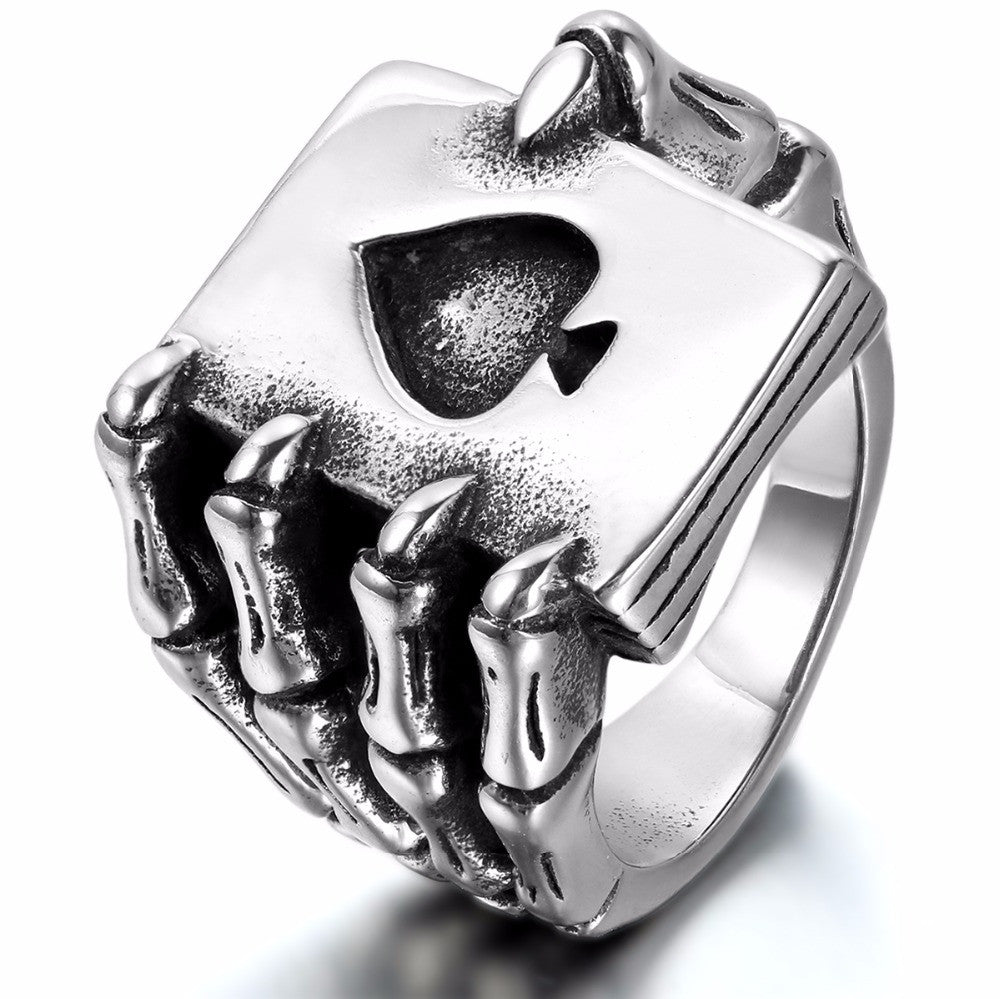 Vintage Black Stainless Steel Men Rings Gothic Punk Skull Hand Claw Poker Playing Card Design anel masculino Men Jewelry Engrave