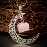Vintage Silver Plated Crescent Raw Stone Amethyst Pendant Necklaces Women Natural Stone Clean Quartz Necklace Jewelry