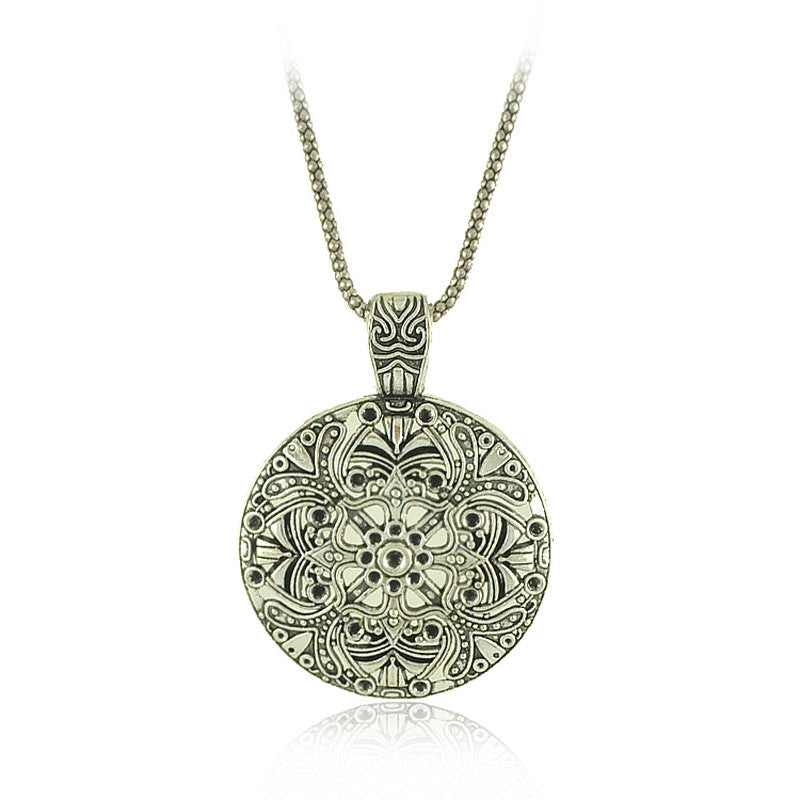 Vintage Bohemian Flower Pendant costume Tibetan Silver vintage Necklace Jewelry