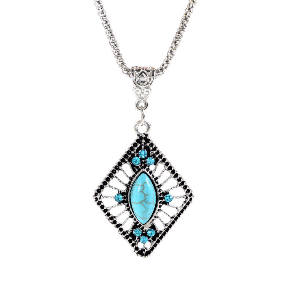 Hot selling Fashion Tibetan Silver Turquoise Pendant Necklace Chain Boho Bohemian Chic For Valentine's Day